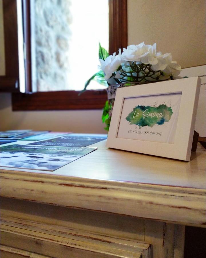 La Simona Casa Rural Perales del Puerto Dış mekan fotoğraf