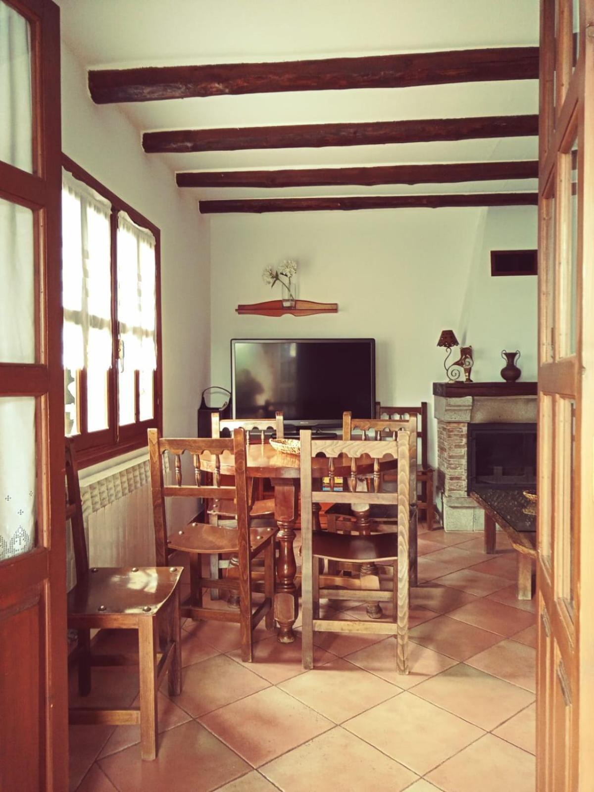 La Simona Casa Rural Perales del Puerto Dış mekan fotoğraf